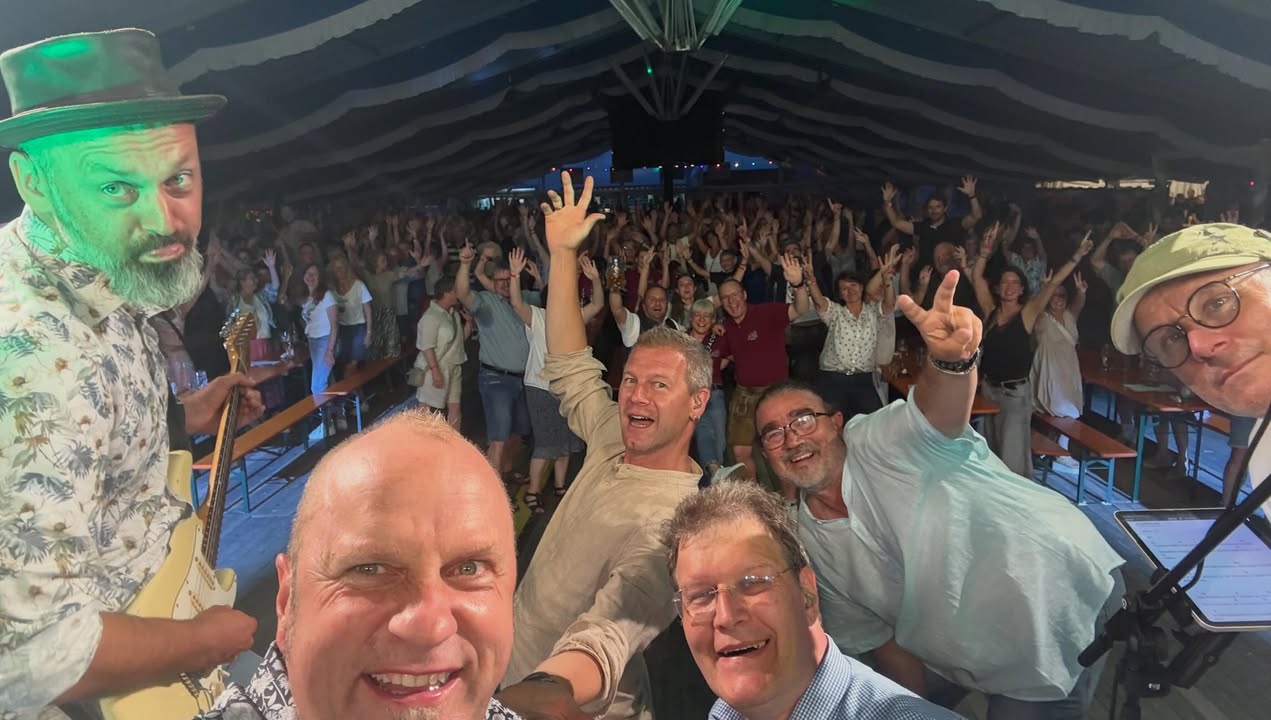 Auf A Wort - STS & Austropop