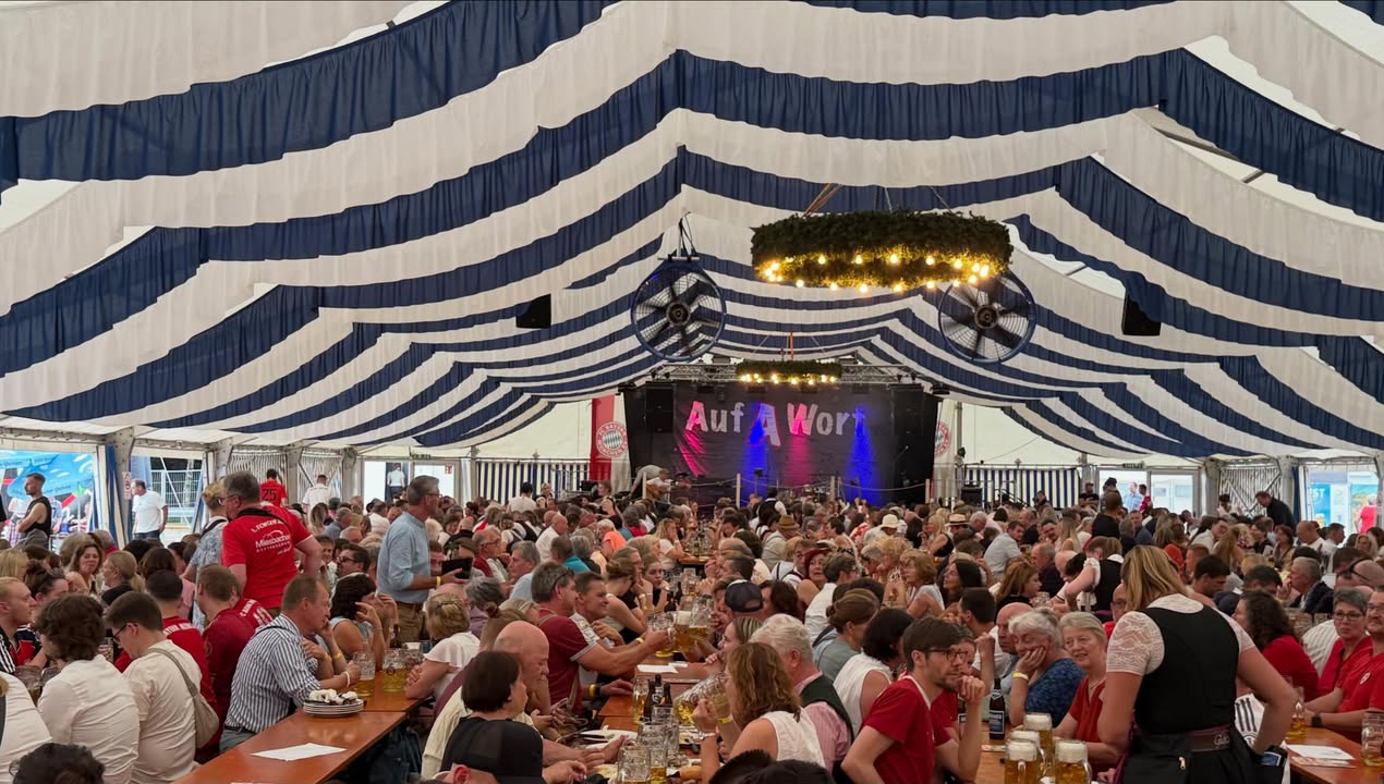 Auf A Wort - STS & Austropop