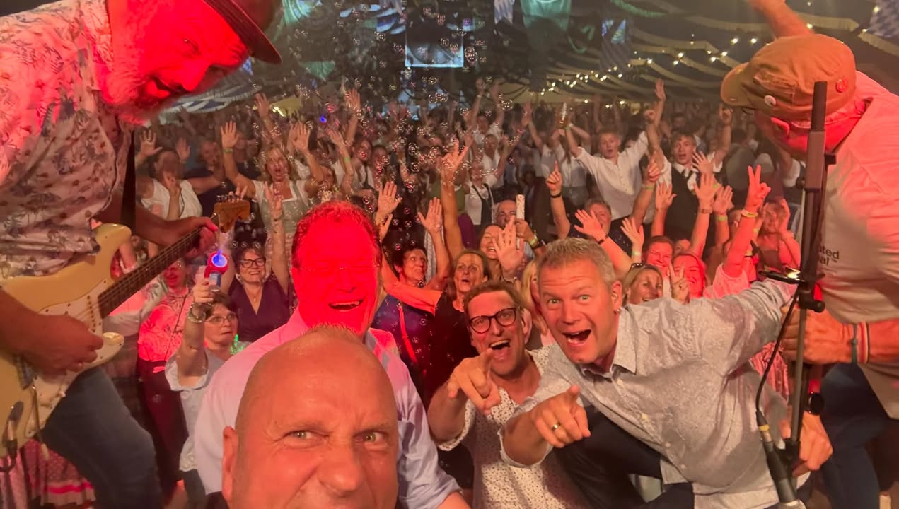 Auf A Wort - STS & Austropop